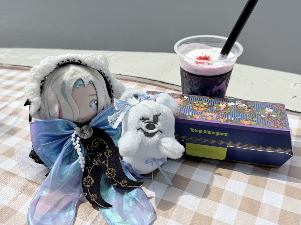 oneko_mochi's tweet photo. 👻🩵 https://t.co/yfKR1Pwu3D