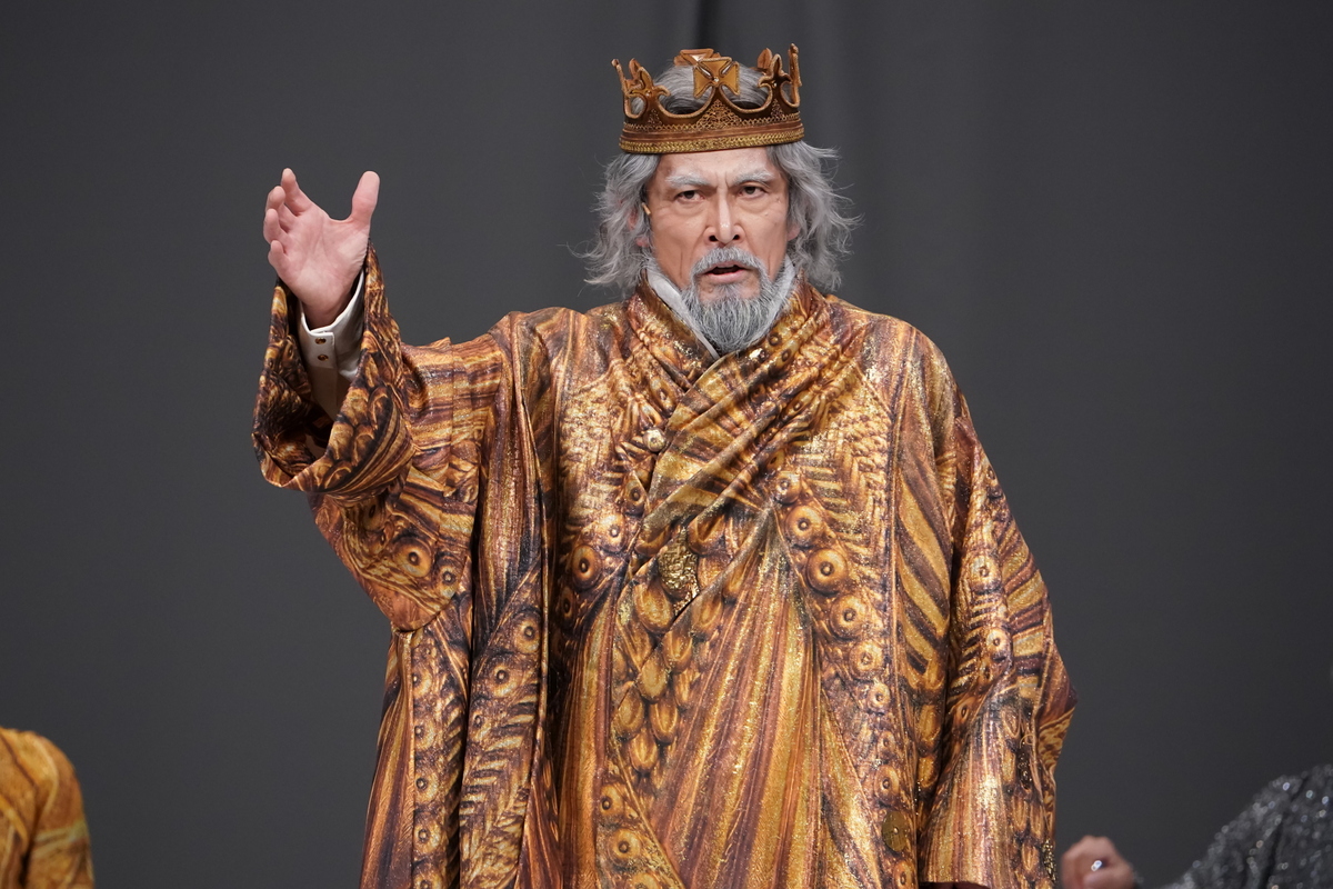 theatergirl_jp's tweet photo. 『リア王－KING LEAR－』が開幕！

演出・森新太郎、内野聖陽、
前田公輝、井之脇海、杉本哲太のコメントと
舞台写真をお届け📷
https://t.co/gKP0txEpdy

「シェイクスピア悲劇の最高峰が開幕」

#リア王 https://t.co/MxofKJEADu