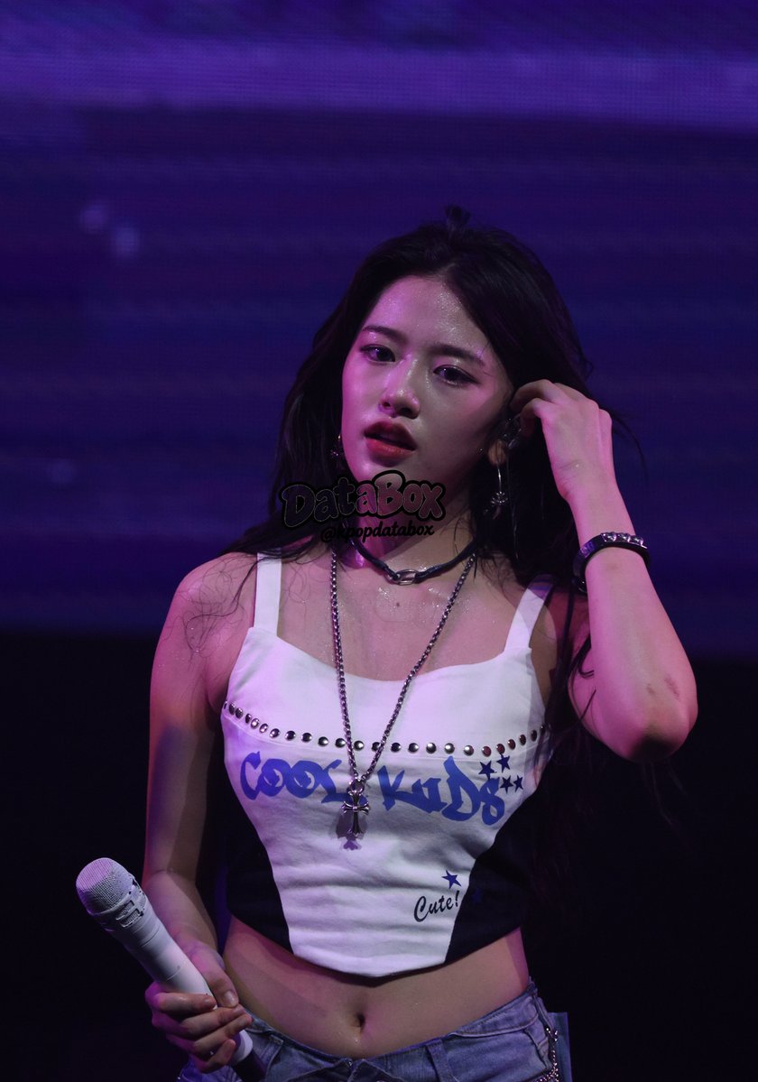 kpopdatabox's tweet photo. 240818 YUJIN at SUMMER SONIC OSAKA

#IVE #아이브 #유진 #안유진 #ANYUJIN #ユジン #Kpop #4K https://t.co/wjJF5XIKsI
