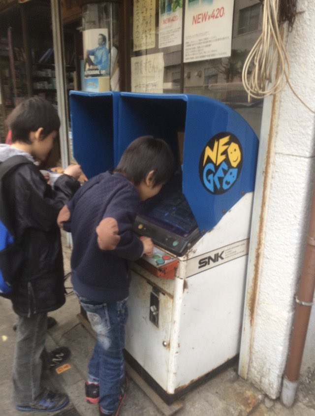 jiro360's tweet photo. 2018  大田区路地にて https://t.co/PpMIsVmDG1