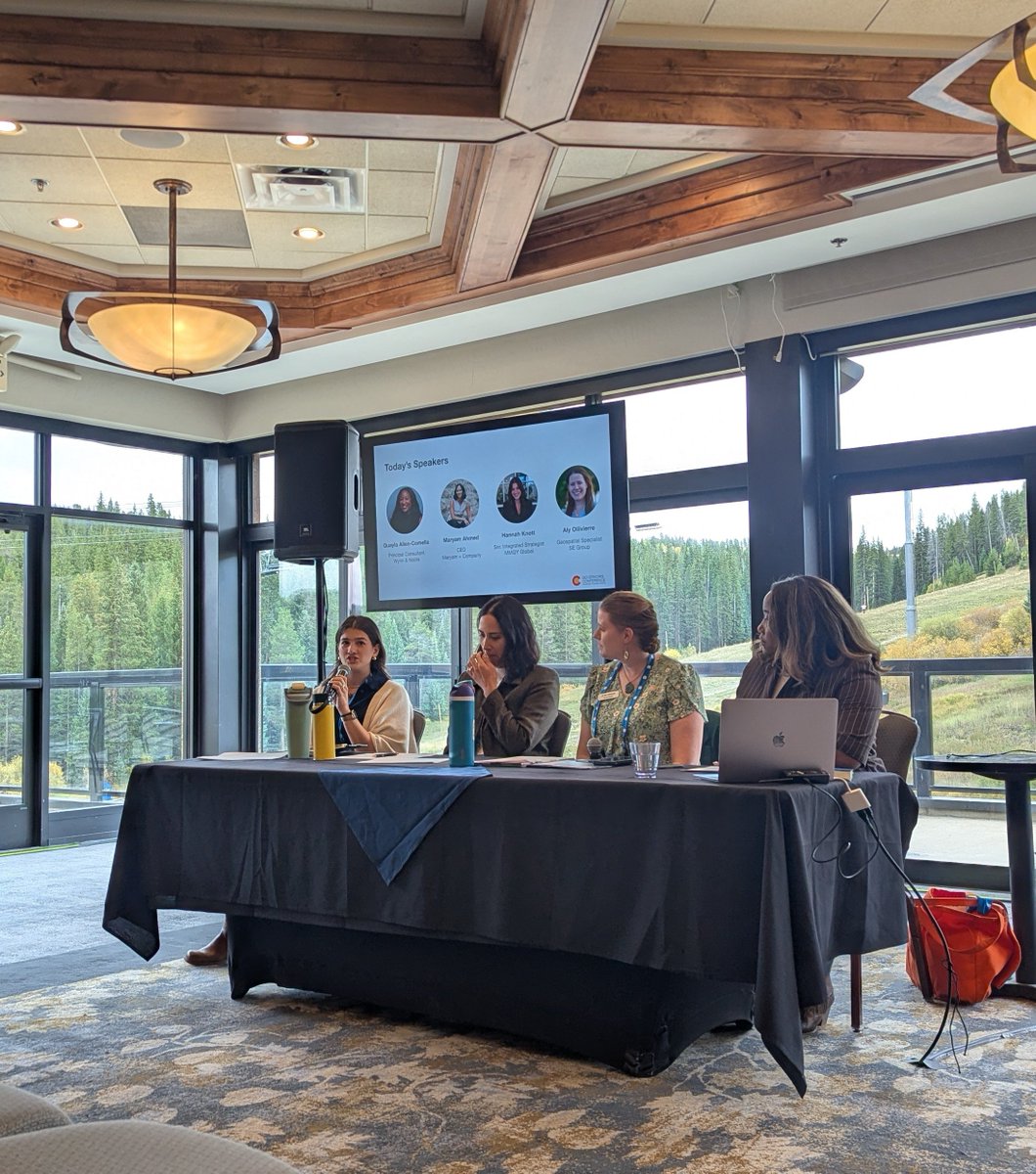 HeidiTown's tweet photo. #COGovCon has been a lot of fun. I realize I am one of the OGs around here. 

Best seminar? Purposeful Travel (pictured)

During the session on storytelling (not pictured) my one gripe was GenX was not represented on the panel. 

Come on #Colorado #travel industry! Do better. https://t.co/GoEwaaIPNy