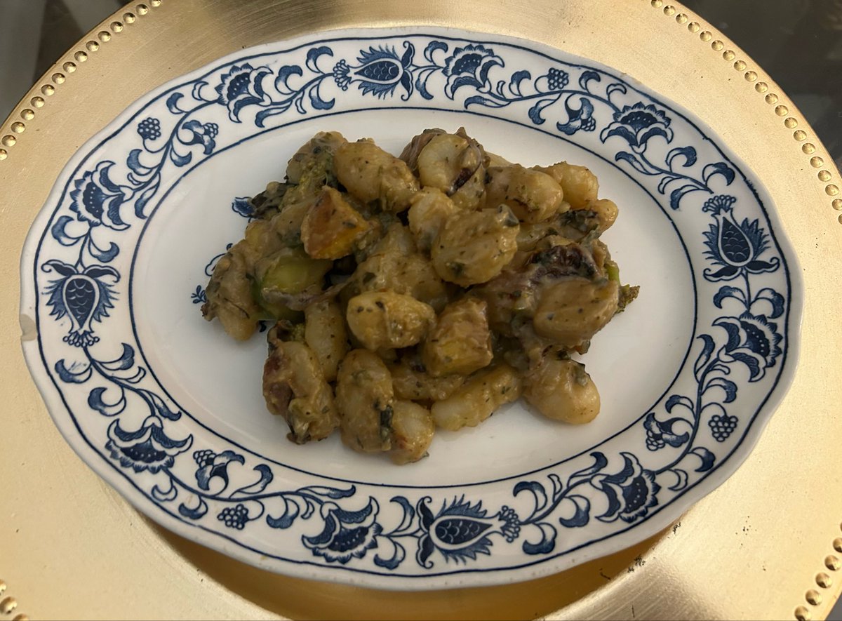 neuronharvest's tweet photo. Vegan gnocchi https://t.co/pVAUcoXpfz