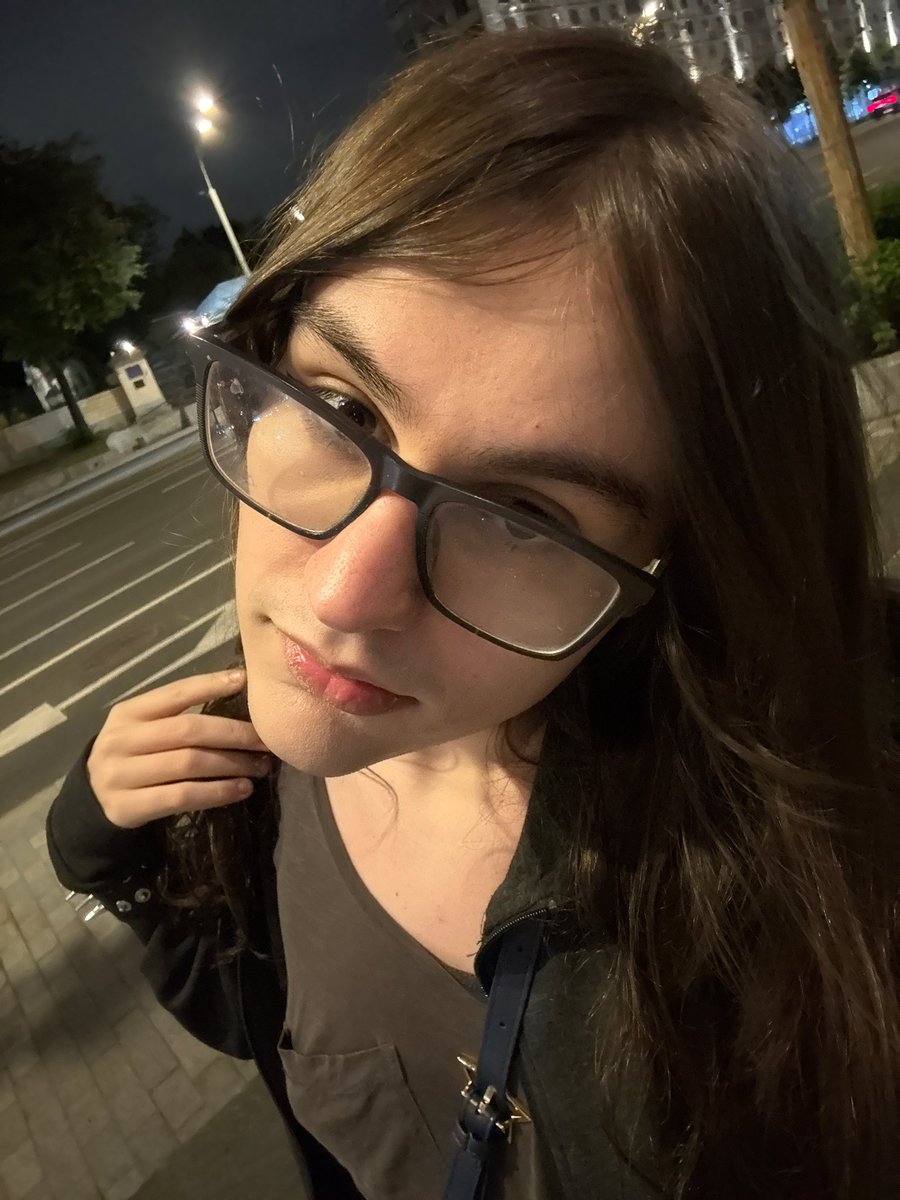 goddodyn's tweet photo. Btw how i look in girlmode if you didnt see https://t.co/dSBm5UVaA1