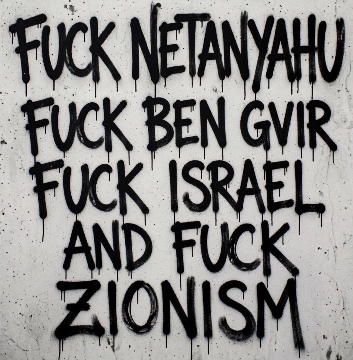 JDLSBlack's tweet photo. @GreenMemaw @Travelodge_G Did the Jews cause the Holocaust ? 
Lol
No
They were the victims of the Holocaust 
Just as the palestians are the victims of Israeli genocide https://t.co/ziZ9KhQyAf