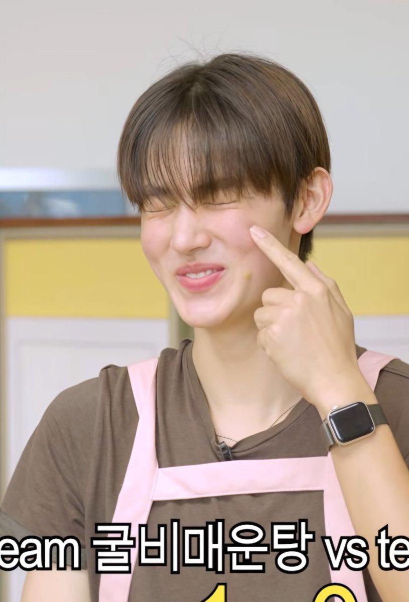 nshk_o9's tweet photo. อ่ยย น้องออมน่ารักมากกกกกกกกก น่ารักที่สุดในโลกกกกกกกกกกกกกกก💔😭😭💖🤲🏻 https://t.co/ZRNsZSrRn4