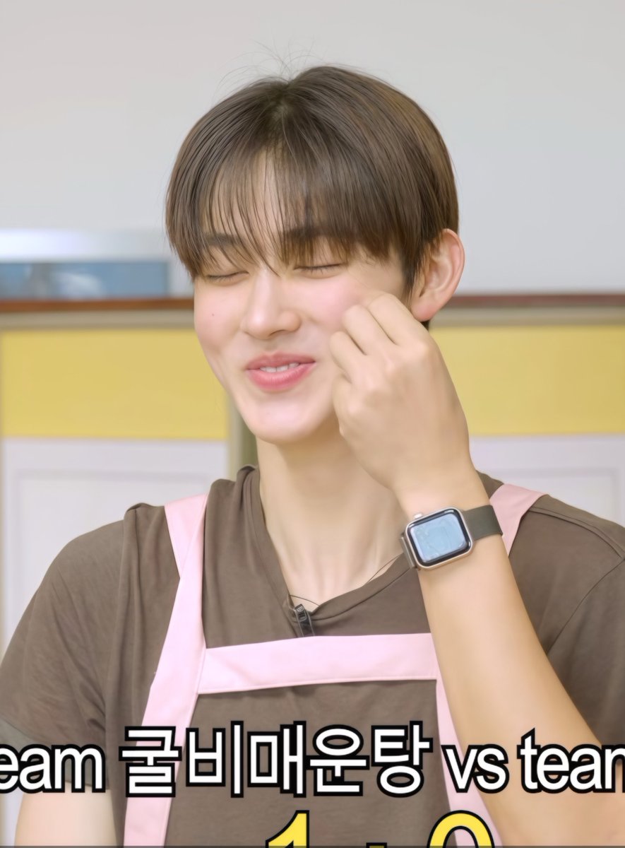 nshk_o9's tweet photo. อ่ยย น้องออมน่ารักมากกกกกกกกก น่ารักที่สุดในโลกกกกกกกกกกกกกกก💔😭😭💖🤲🏻 https://t.co/ZRNsZSrRn4