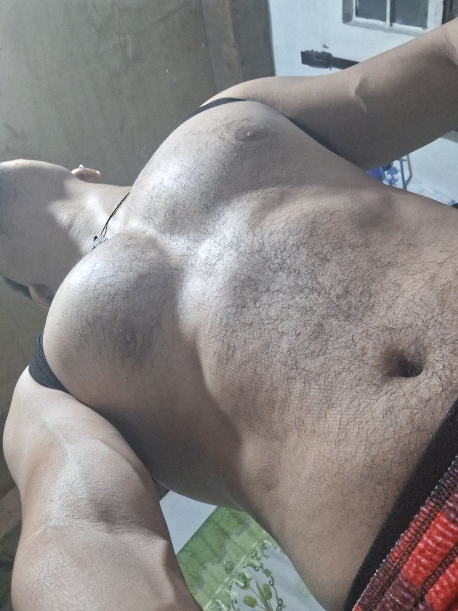 Gym_boy28's tweet photo. Apat na yan ayaw m pa? https://t.co/Q7qXVxGFsp