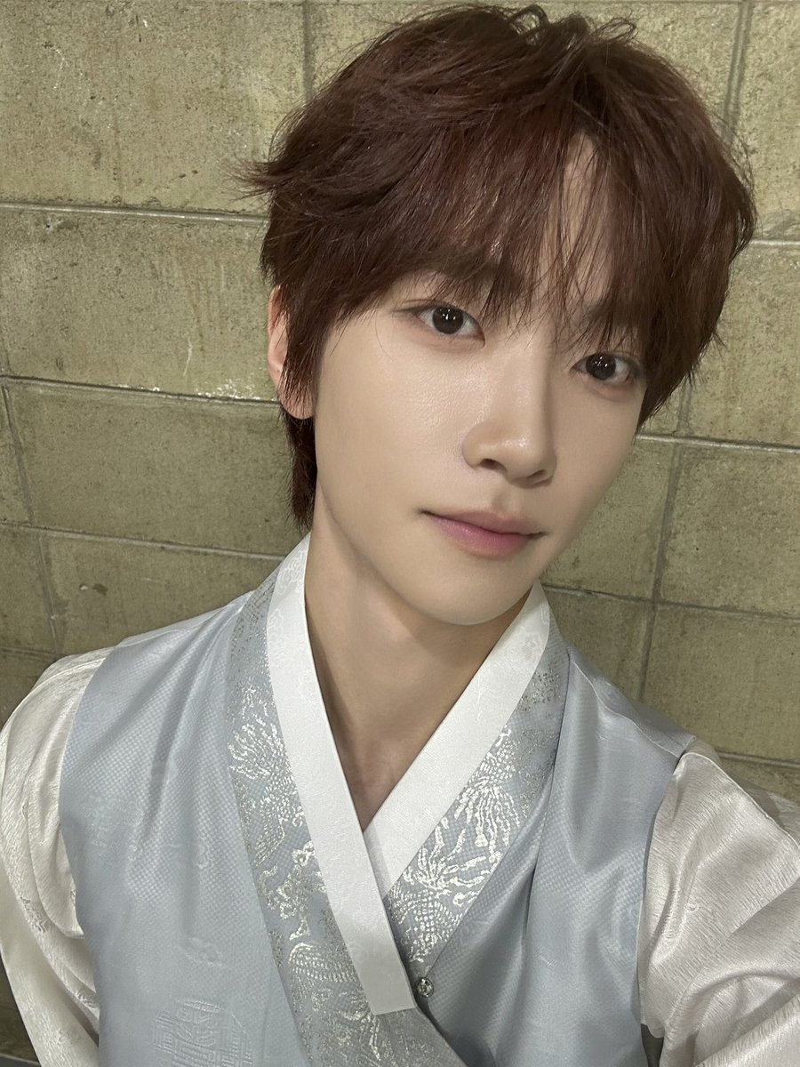 NewBeat_twt's tweet photo. [#조윤후]

즐거운 추석 보내세요!!!! https://t.co/skD4a2WdcG