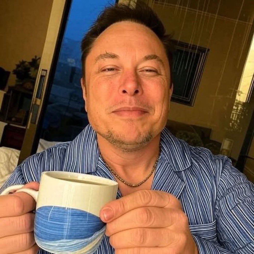 ERXMchat's tweet photo. ☕ The first ray of morning and thoughts of you...
Sometimes, away from the noise of the world, this peaceful morning moment belongs just to someone special 🌅💖 When the peace in your heart is tied to a smile, every morning feels like a fresh new love story ✨☕💕 https://t.co/kYAvrJ45zD