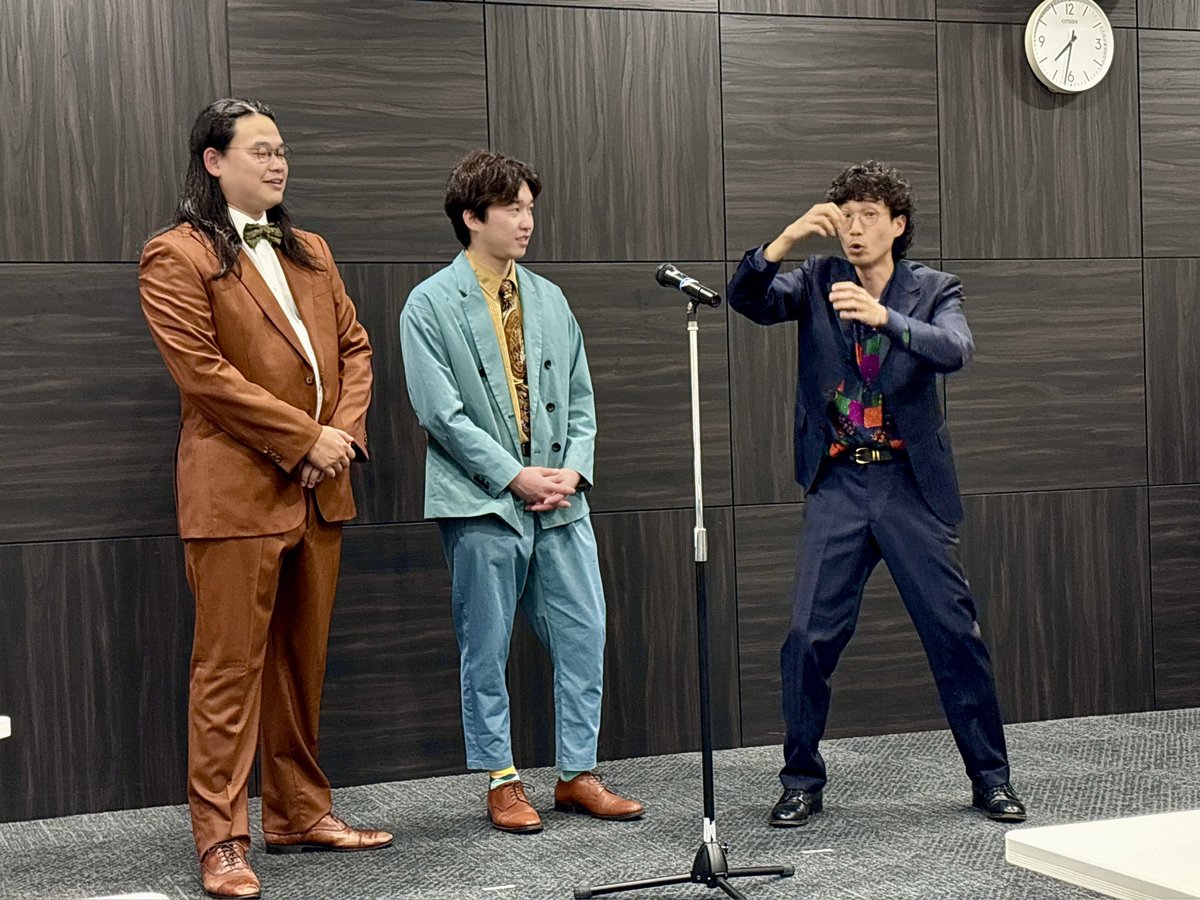 cidercider___'s tweet photo. セシオン杉並講座室にて『ネタ見せライブ』。前回がとてもよかったので3組の成長を見守りたくなり2回目の参加。2週連続でハルひなたが観られたのも嬉しい。ゲストのらんちゅうさんもおもしろかった！これからも続いてほしいライブです。 https://t.co/Ddbn0bkTs9