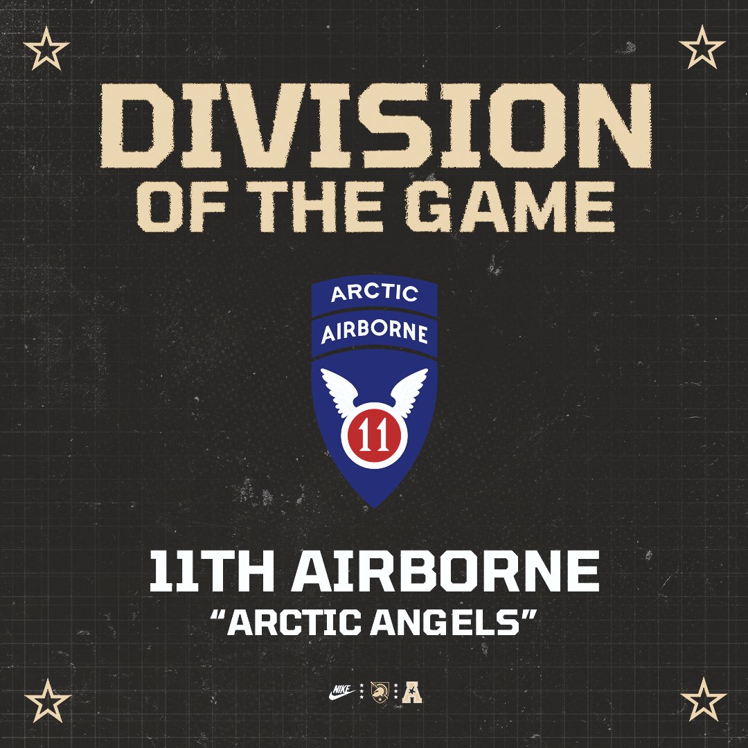 ArmyWP_Football's tweet photo. Representing the 11th Airborne tonight in Philly! 

#GoArmy x #ArcticAngels https://t.co/Gei5tx086S