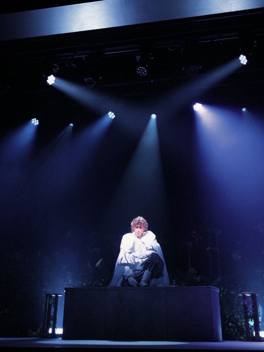 tmr_akzw's tweet photo. Casual Meets Shakespeare
『Romeo and Juliet OC』
本日Original Cast ver.初日。
ご来場ありがとうございました！

Oチーム初日おめでとう💐
物語りをそばで見守り、寄り添いながら最後まで皆さまにお届けしていきます。

明日はOチームからのCチーム初日！
どちらも劇場でお待ちしています！ https://t.co/5x0FghQlnM