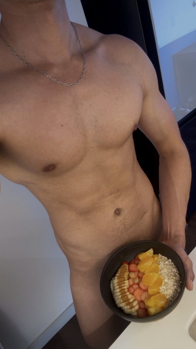 Hot_July18's tweet photo. Ya desayunaron?🫦 https://t.co/KxqgT0JJ4d