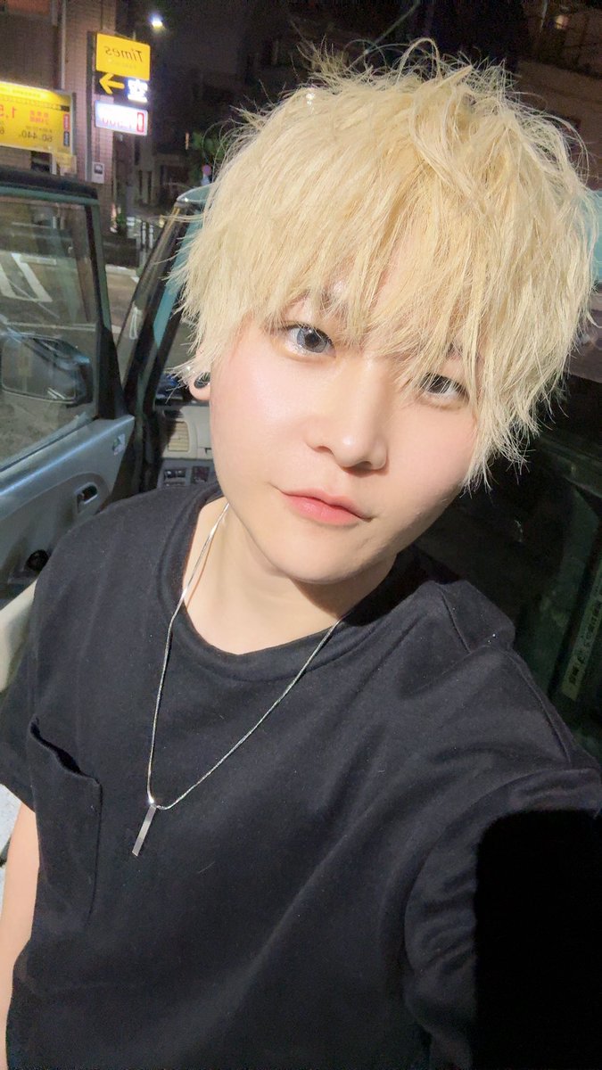 pashuaindaaaaaa's tweet photo. 髪の毛切ったし染めてきた。

どう？似合う？？
  #職人   #関東  #自撮り https://t.co/Yjqa458CV7