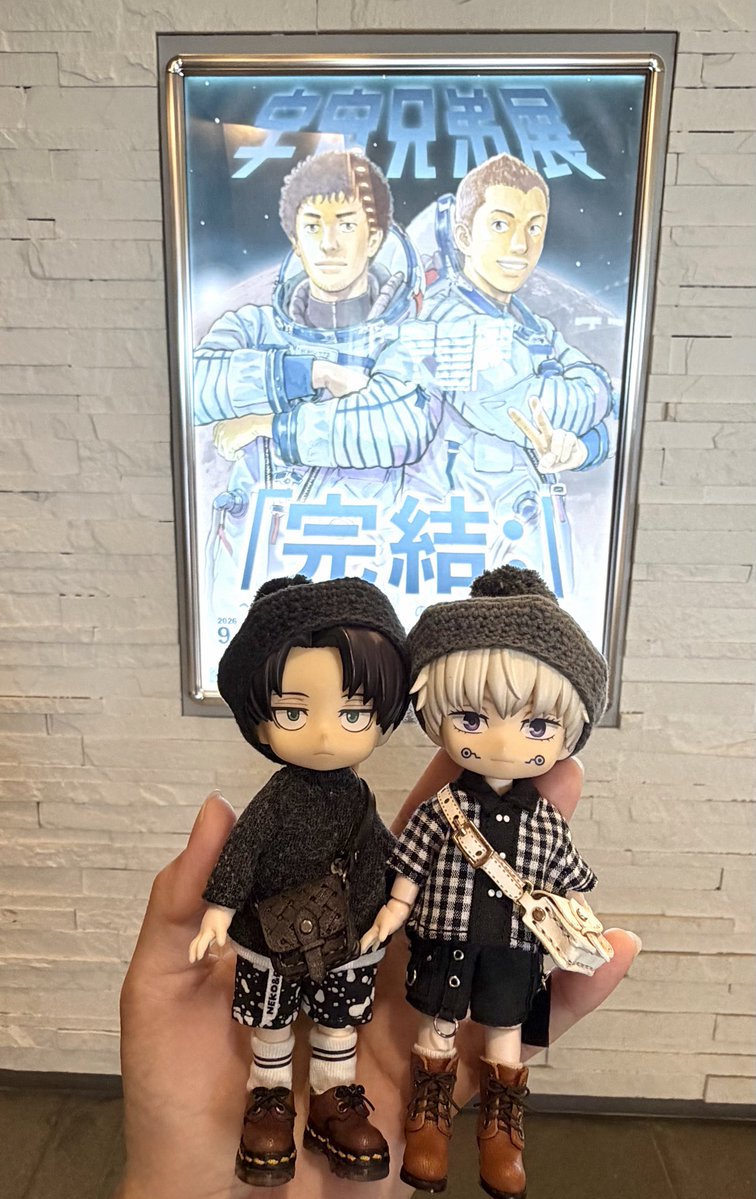 sujico_93719's tweet photo. 最終巻読み切ったので展に行ってきた🚀
原画もありかなりの見応え✨️
追加料金かかるけど3周した😆
グッズも買いたいもの買えたしお天気も良かったしめちゃ楽しかった🙌

へちょ
👕👖🧦@n_nitten様
とげぴ
👕@pppiiica様
👖@miniraterre様
共通
🧢@su_handmade様
👜@k_g_style様
🥾@itonokutsu様 https://t.co/jVmdGxaamS