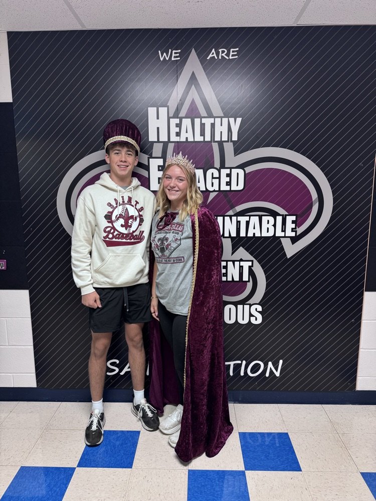 CsdDallas's tweet photo. This morning we get to welcome King Colton and Queen Danni to the HEART of Saint Nation!!! Congratulations!!!!👏👏👏 https://t.co/ju0a49KJYD