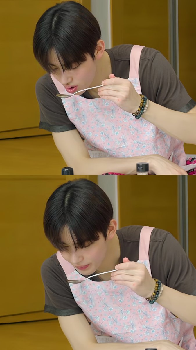 oseanmendes_'s tweet photo. I love seonghyeon in pink >>>>>>
he's look like mocii strawberry 🍓🍓🫳🏻🫳🏻 https://t.co/GHZ5lSJbaC