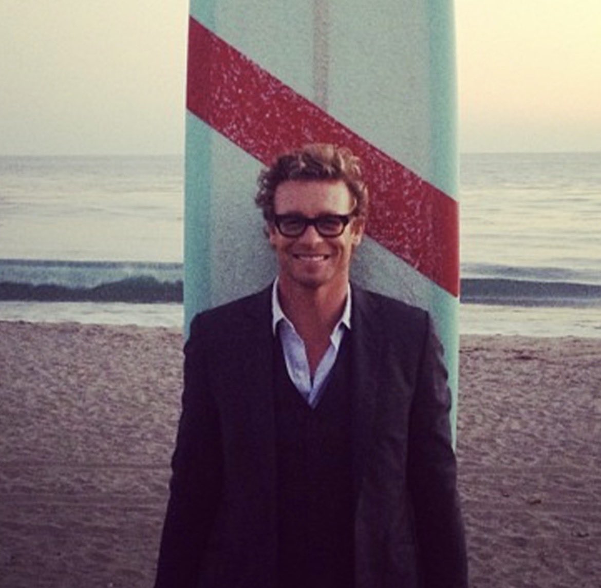 RedPatrickJane's tweet photo. 😎🏄‍♂️🌊 https://t.co/mCPuS12Ssr