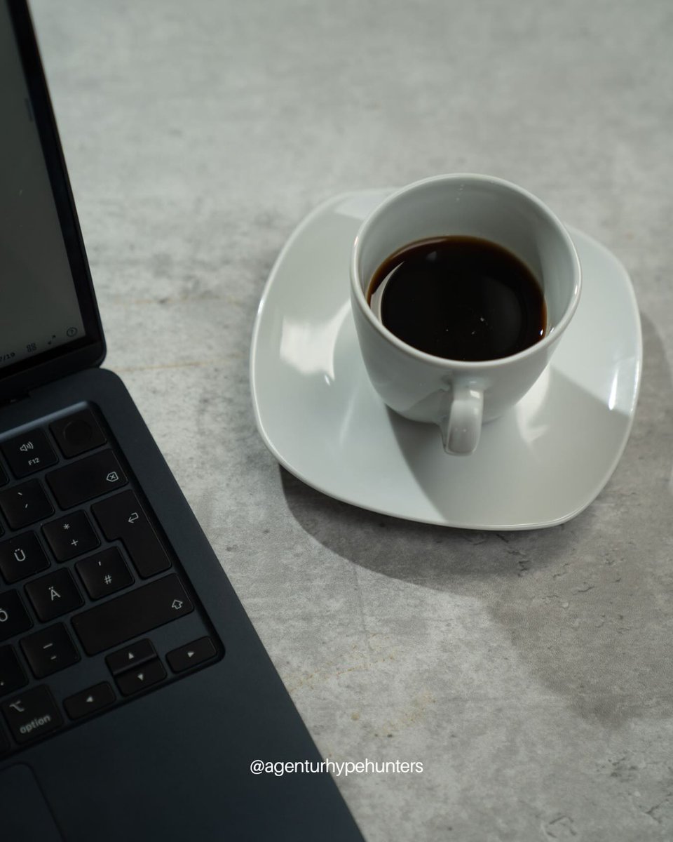 WyattIsiminger's tweet photo. Manchmal braucht es nur einen Kaffee und ein paar ruhige Minuten, um wieder klar zu denken. Zwischen Tasks, Calls und neuen Ideen entstehen so oft die besten Gedanken. https://t.co/E0AFVxlt1O