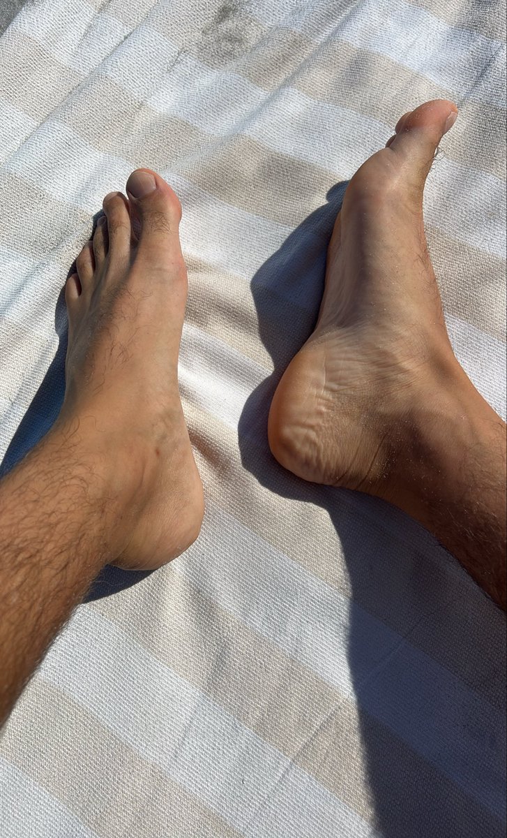 MasterAlinos's tweet photo. Payday Gays. Send to allow you to clean the dirty from my feet.

Findom Alpha Master Feet Male Cuckold Alpha Couple Financial domination Italian 
@AlphaMaleWorld1 @merrysupport @findomfan420 @FeetFinder @MASTER_UPDATES @BestSockMasters @tonysub56 @willow_qua @nick_gtwb @rtfordoms @master_italiani @HouseofMo_world @rt4malefeet