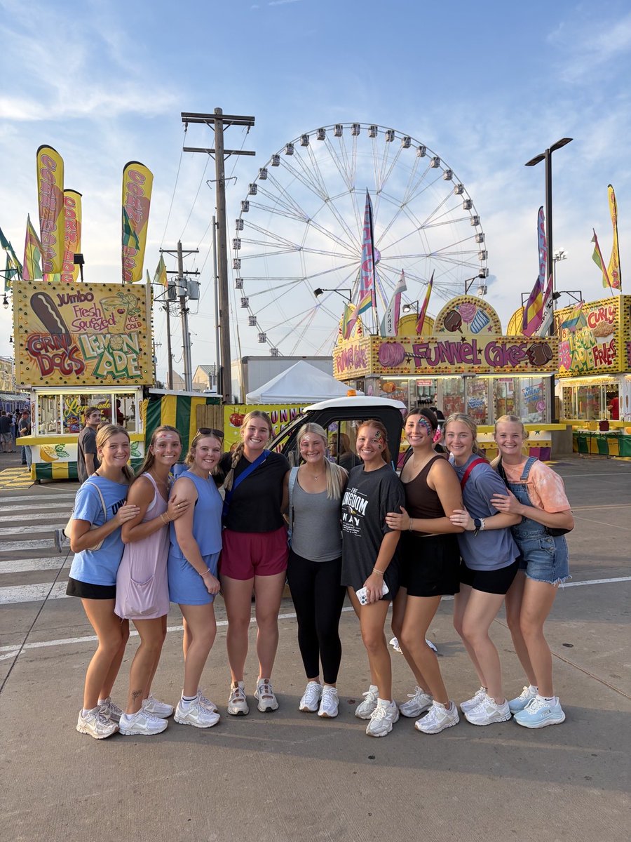 OCeaglesSB's tweet photo. Oklahoma State Fair 2026🎡🍗 https://t.co/oiwtIPNN5y