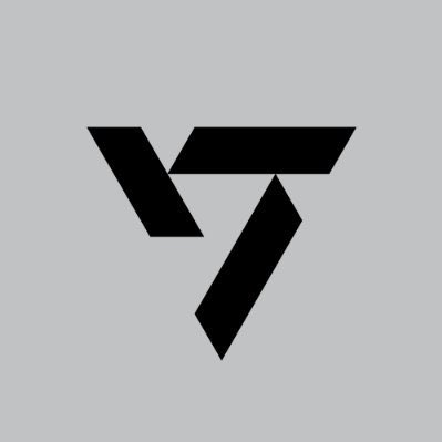 snowkhoshi's tweet photo. so many things fit just so perfectly with seventeen

1. seventeen’s logo looks like a 17 and a diamond at the same time, and when they sit in age order, it also forms a diamond. our fandom name, carat, comes from diamonds too

2. seventeen’s leaders are scoups, hoshi, and woozi… the 1st, 5th, and 7th oldest members. and if you add 1 + 5 + 7, you get 13, which is the number of members they have

3. not a single seventeen member has a birthday in march, may, or september, the only months they don’t have birthdays in (3 + 5 + 9 = 17)

4. scoups, who is the leader and oldest member of seventeen, is a youngest child. woozi, who is an only child, is right in the middle of seventeen with 6 older members and 6 younger members. dino, who is the youngest member of seventeen with 12 hyungs, is the oldest child