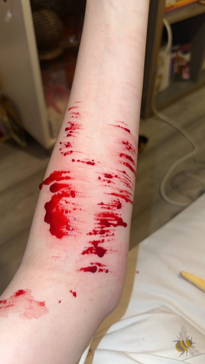lxnatc's tweet photo. SFX MAKEUP #shtwt #cut #shh https://t.co/RPKAyAK06Y