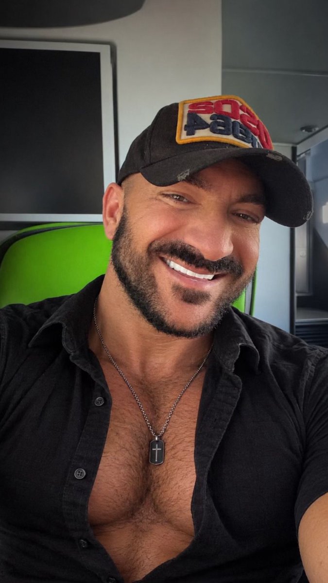 MarcoFabrizioo's tweet photo. On my way#Italy https://t.co/wL1Ngr0Bpz