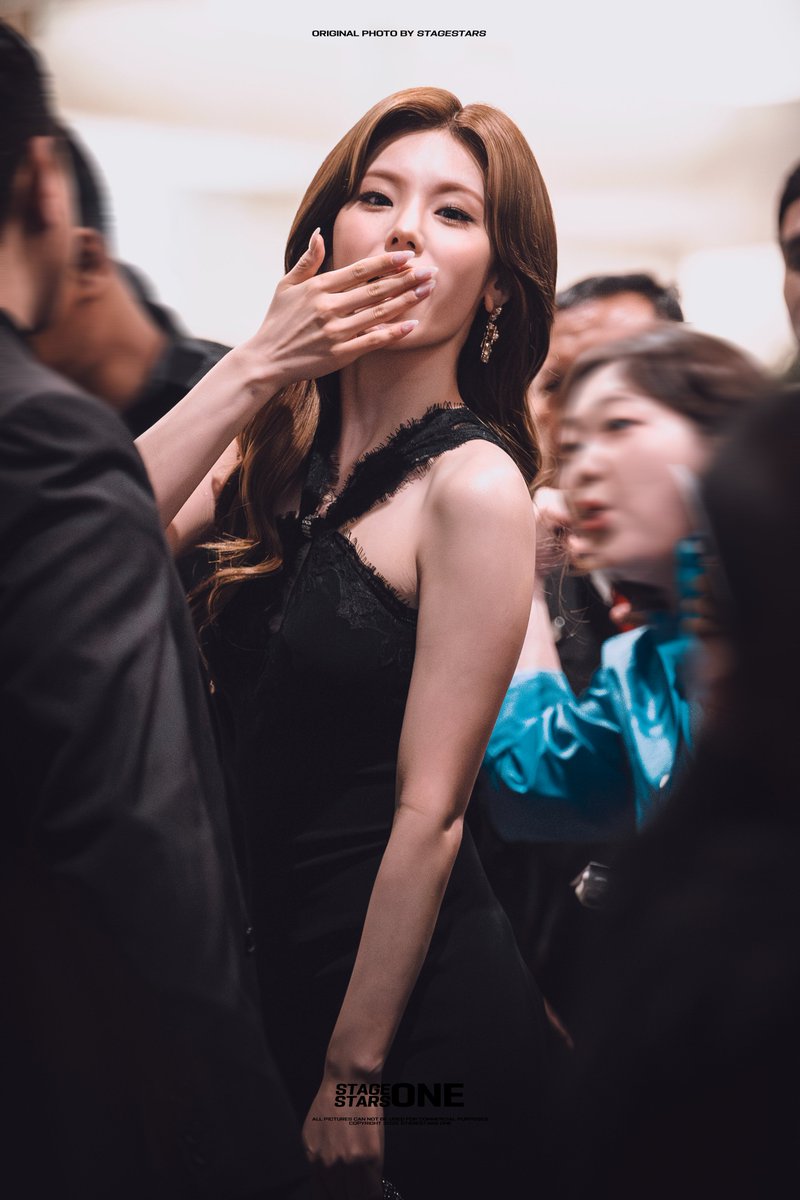 stagestars_one's tweet photo. 26.09.24 Yeji at Roger Vivier Jakarta

작별

#YEJIxRogerVivierIndonesia #SelamatDatangYEJI #예지 #YEJI #2026_StageStarsOne https://t.co/Uzaic450cd