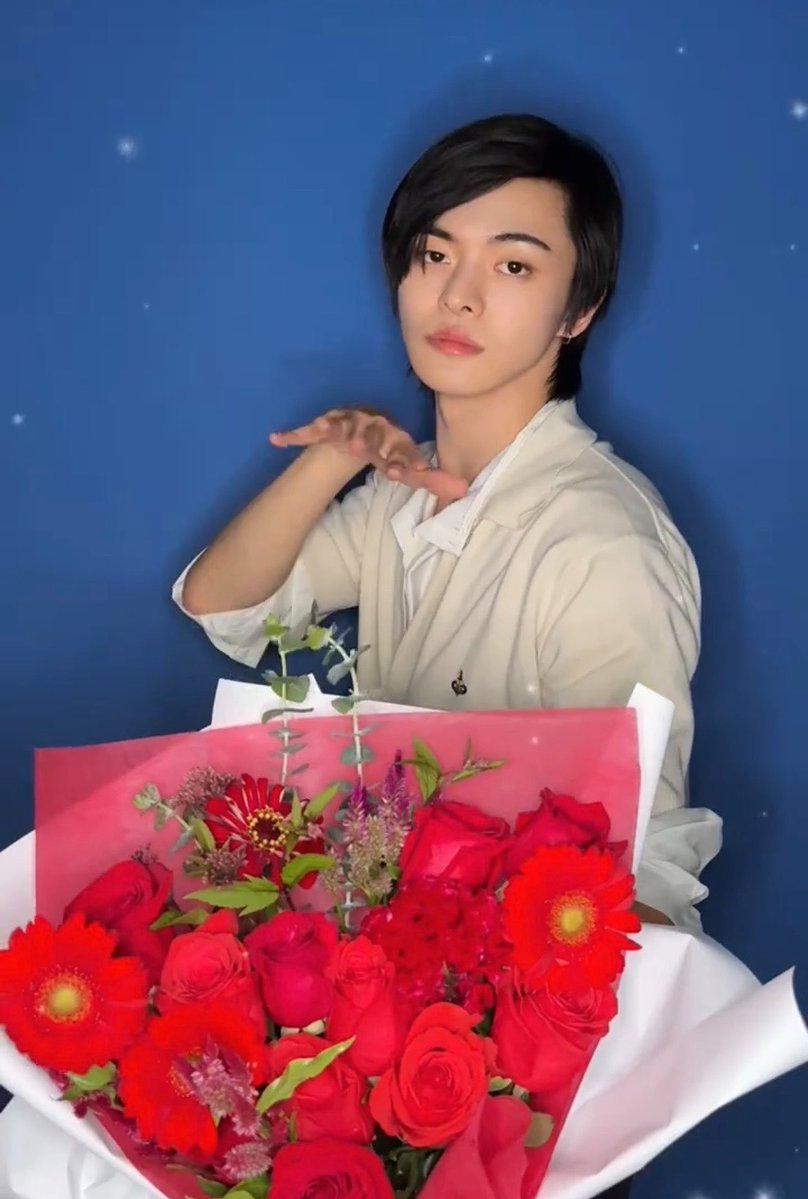 aebywon's tweet photo. 🦁: adek sejujurnya abg udh lama suka sama adek, ayo kita pacaran🌹
🥀: adek juga suka abang, kita langsung nikah aja sekaran abg!
🦁: ayok dek pasangin cincinnya ke abg skrg juga!

(Dan akhirnya mereka menikah🤗) https://t.co/eMvK7gHdMQ