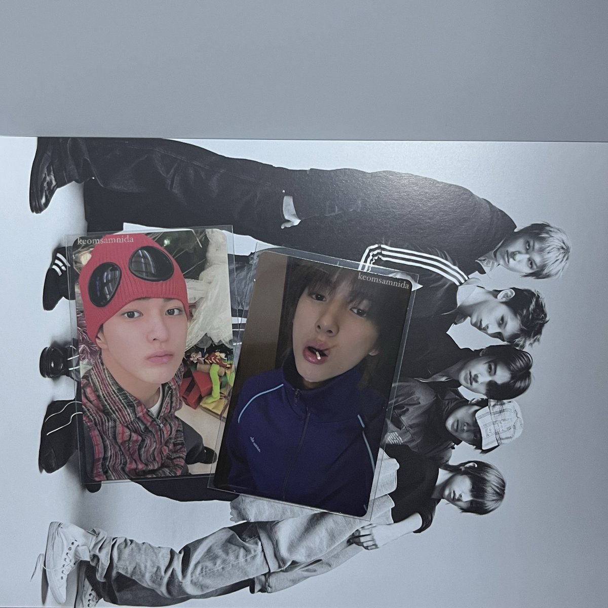 coerceipts's tweet photo. 🧺 @E0MUSE ⁞ #eomvelope
⤷ thank u so much for letting me adopt spiderkeon &amp; jju lolli !! i’m so happy with this purchase bcos spiderkeon was my prio ever since T__T also thank u for the pretty packaging ! until our next hauls &amp; spidey yaps <3

🧤 #keomailz ᶻ 𝗓 𐰁 .ᐟ https://t.co/tfu2ZqFPqD