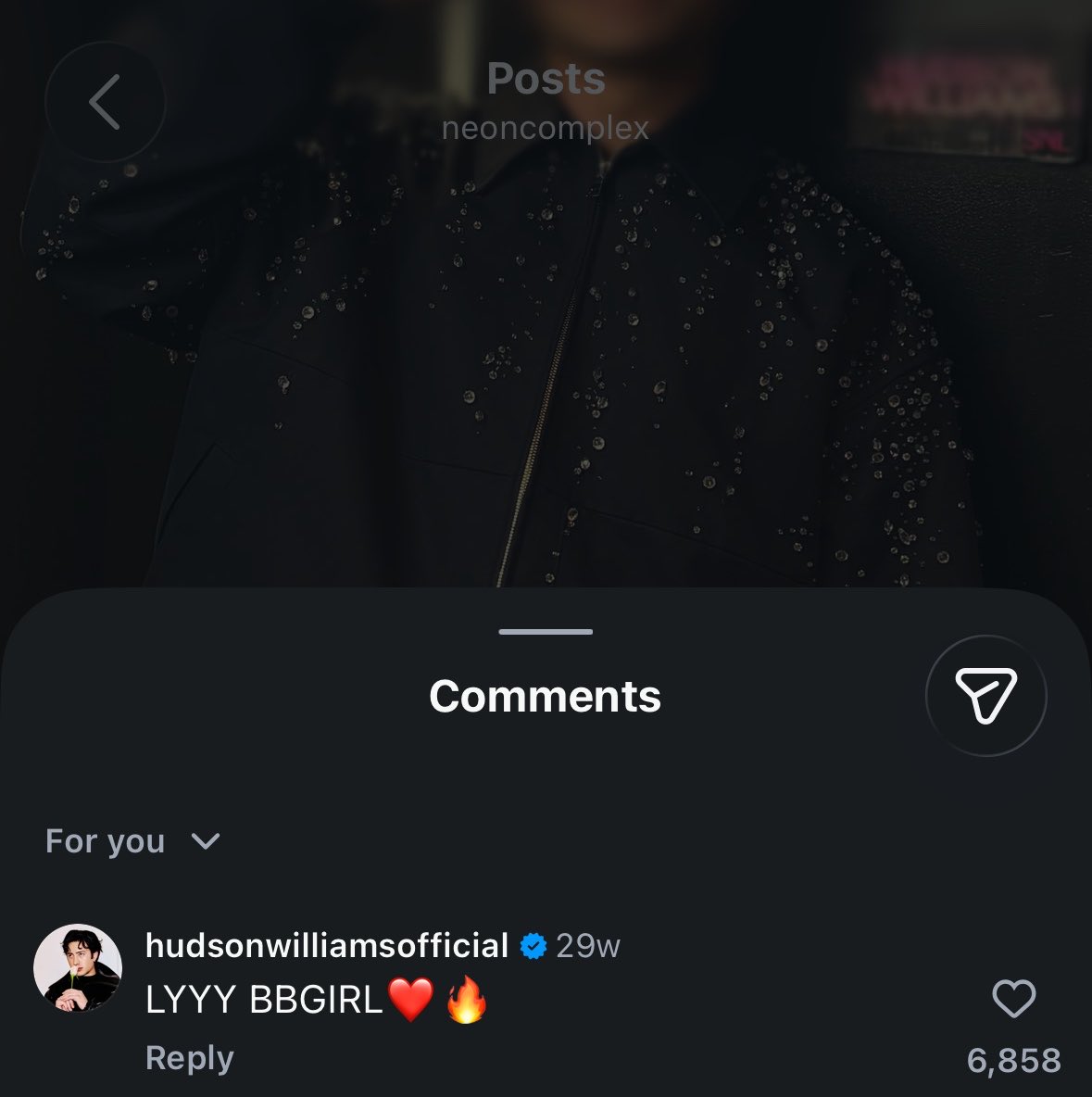 iiyxmizyx's tweet photo. awww https://t.co/cxZ4q1zZjR