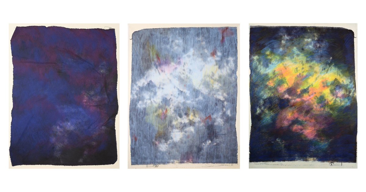 BretMenoni's tweet photo. Les Nuits Claires, série de 7 dessins aux crayons de couleur sur impressions textiles en monotype, réalisés en 2025 (60 × 80 cm). Première partie. Inspirée de nuits nordiques observées lors de nombreux voyages, notamment à Tromsø en 2022. https://t.co/RdFtEAISy3