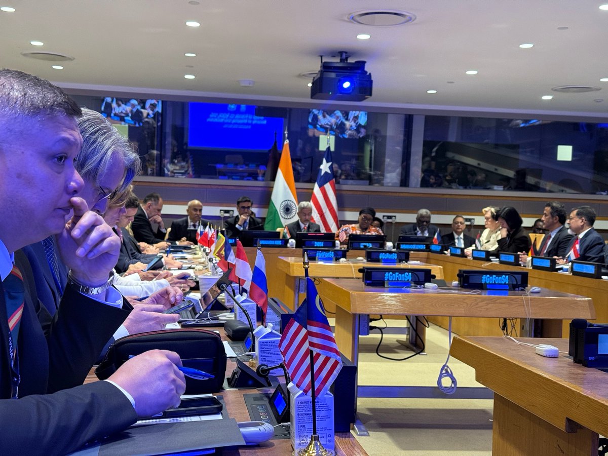 LibMissionUN's tweet photo. Liberia, India Launch Group of Friends on Safety and Security for Ships and Seafarers (#GoFonS4) https://t.co/HiKinEkT6x