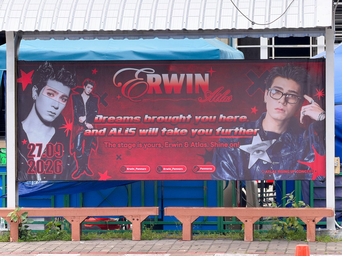 IMPACTVenue's tweet photo. ถึงวันนี้ฝนจะตกหนัก แต่รับรองว่า Fan Project ต้อนรับ ATLAS จะช่วยเติมความสดใสให้ ALIS ได้ทุกสภาพอากาศ😍(2) 

#ATLASRisingUpConcert 
#ATLASConcert2026 
#อิมแพ็คเมืองทองธานี 
#อีเวนต์เมืองทอง 
#คอนนี้อิมแพ็ค https://t.co/2tQdibrxGB