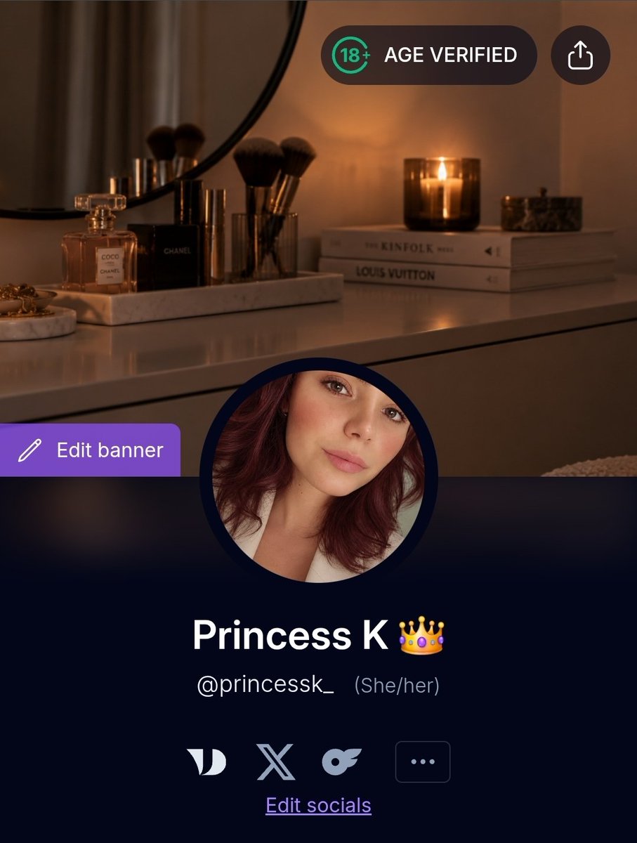 SweetPrincessK_'s tweet photo. Just woke up post night shift and you lurkers still be lurking. 
Make me feel better about being so tired and go and give princess something to smile about 👑

https://t.co/OkVRr7NdTR https://t.co/hjQU8NhDGo