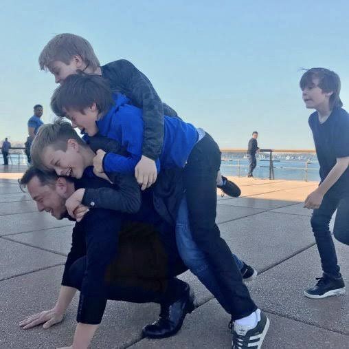 cb_doge's tweet photo. "Nothing makes you happier than kids. Kids are my greatest source of happiness. I really encourage everyone to have kids."

一 Elon Musk https://t.co/bJVDnZ0qGe