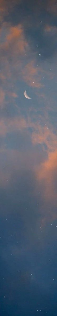 GeorgiMarinsgr's tweet photo. The Moon 

#moon #mood https://t.co/FeaWHpFbIB