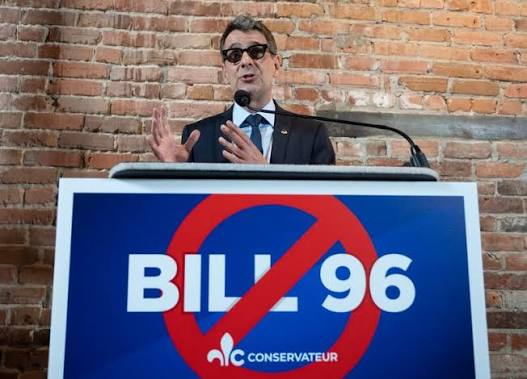 kanahaus's tweet photo. Ce serait bien de rappeler que le PCQ est contre la protection du français!!
Dudu à été très clair la dessus @rudyhusny @tvanouvelles 
Je sais que la plupart d'entres-vous pousser vraiment pour un gouvernement minoritaire...ça l'air d'être ça le but des chroniqueurs et journalistes, influencer le vote!