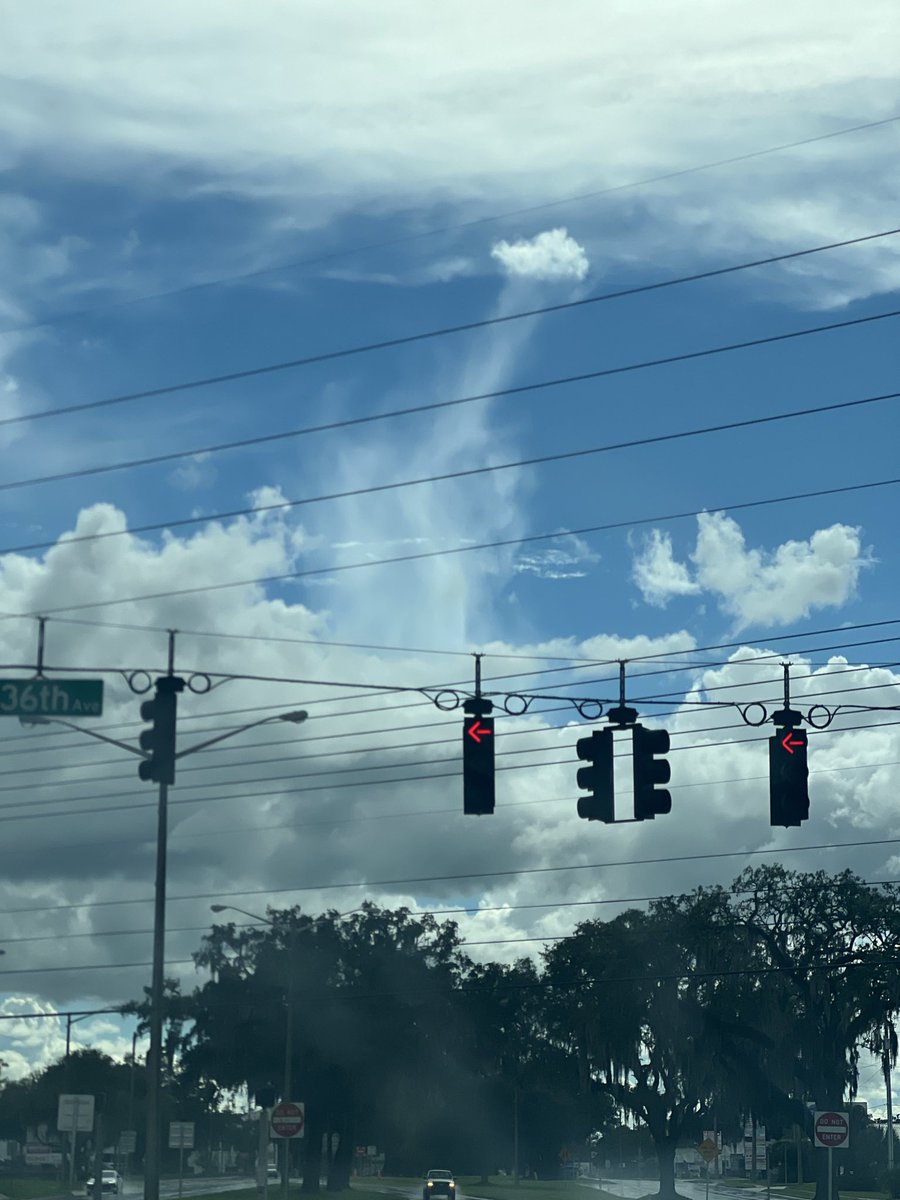 MIGHTY1BLESSED's tweet photo. I wonder if there’s something cloaked in the clouds https://t.co/QHyQ58tpUZ