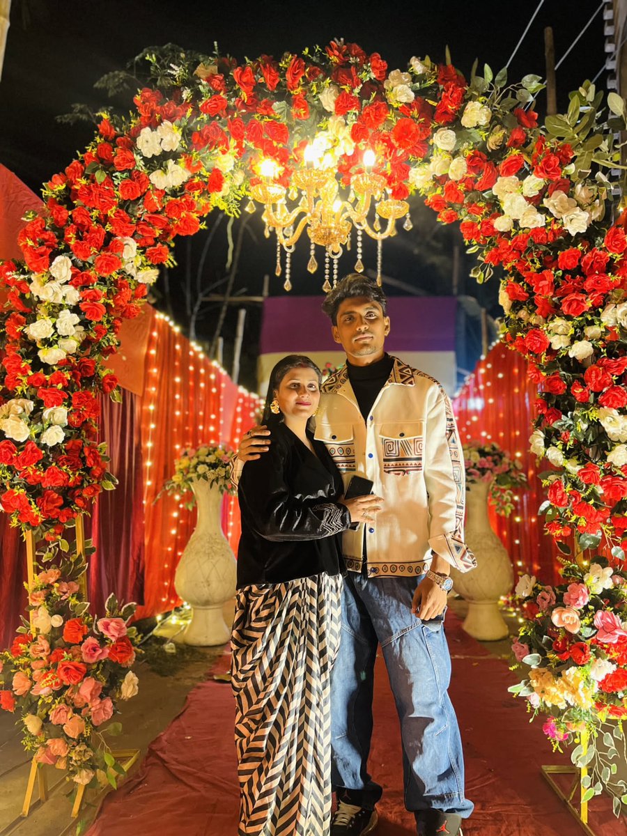 DaronSoberdb's tweet photo. Happy birthday to the love of my life, @aj_joy_official. You make every day special and my world brighter just by being in it. Every moment with you is a gift. Happy birthday, my love! https://t.co/sZBxAgSFM2