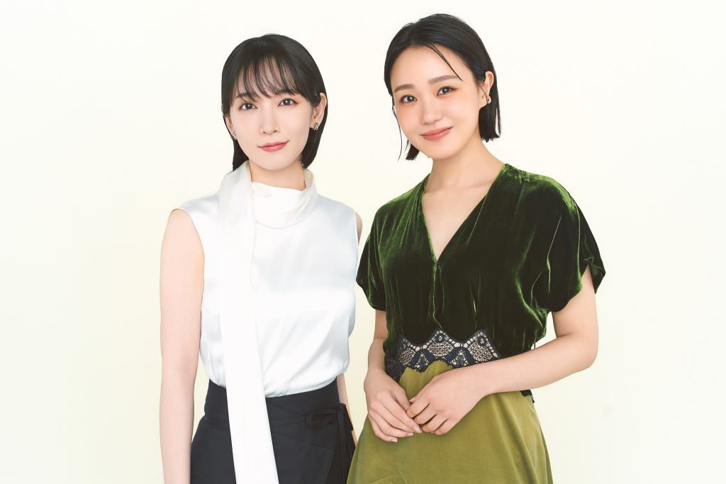 bitekicom's tweet photo. ＼🎬本日公開／
映画『シャドウワーク』
#吉岡里帆 さん&amp; #奈緒 さん
スペシャルインタビュー🕊

欠かせない美容ルーティンは？
作品のことや美容についてインタビュー✨
https://t.co/S4Vg4aoSER

@shadowwork_jp @naonotubu https://t.co/2Jnm9VQegU