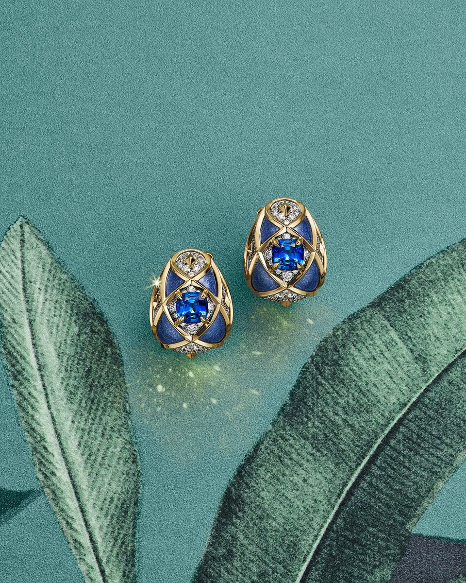 TiffanyAndCo's tweet photo. A feat of artistry and imagination, the Pineapple suite from Blue Book 2026: Hidden Garden echoes the tropical fruit’s distinctive geometry with intricate lavender paillonné enamel, esteemed and unenhanced blue sapphires and brilliant diamonds. A rare Renaissance technique revived by Jean Schlumberger in 1962, paillonné enamel reflects Tiffany & Co.’s enduring authority in this exceptional craft. Alternating patterns of meticulously applied 18k gold accents reveal the extraordinary artistry behind each creation. #TiffanyAndCo #TiffanyBlueBook #TiffanyHighJewelry

Discover more: https://t.co/GsJZ2VdBSx