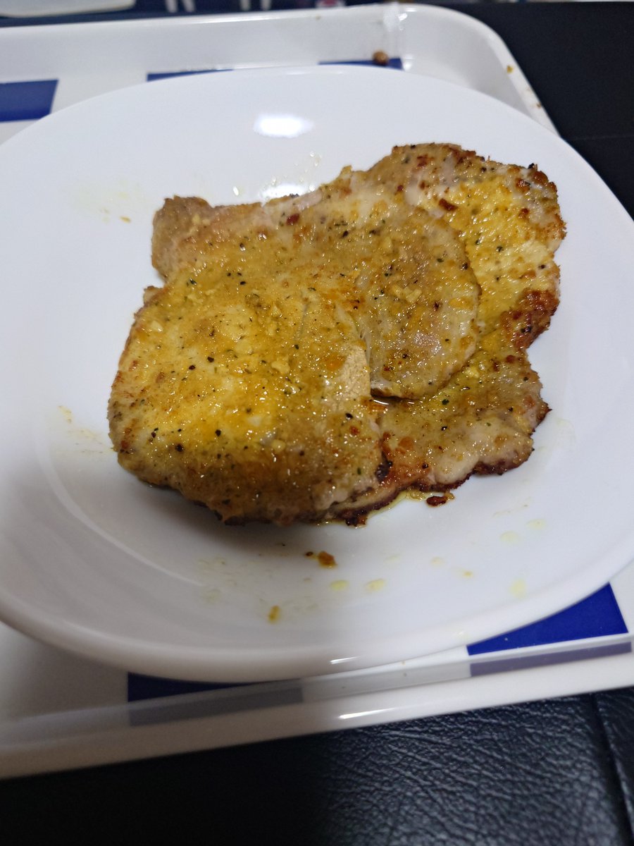 index0327's tweet photo. ポークカツレツなかなか美味しかった https://t.co/zar28VTAAg