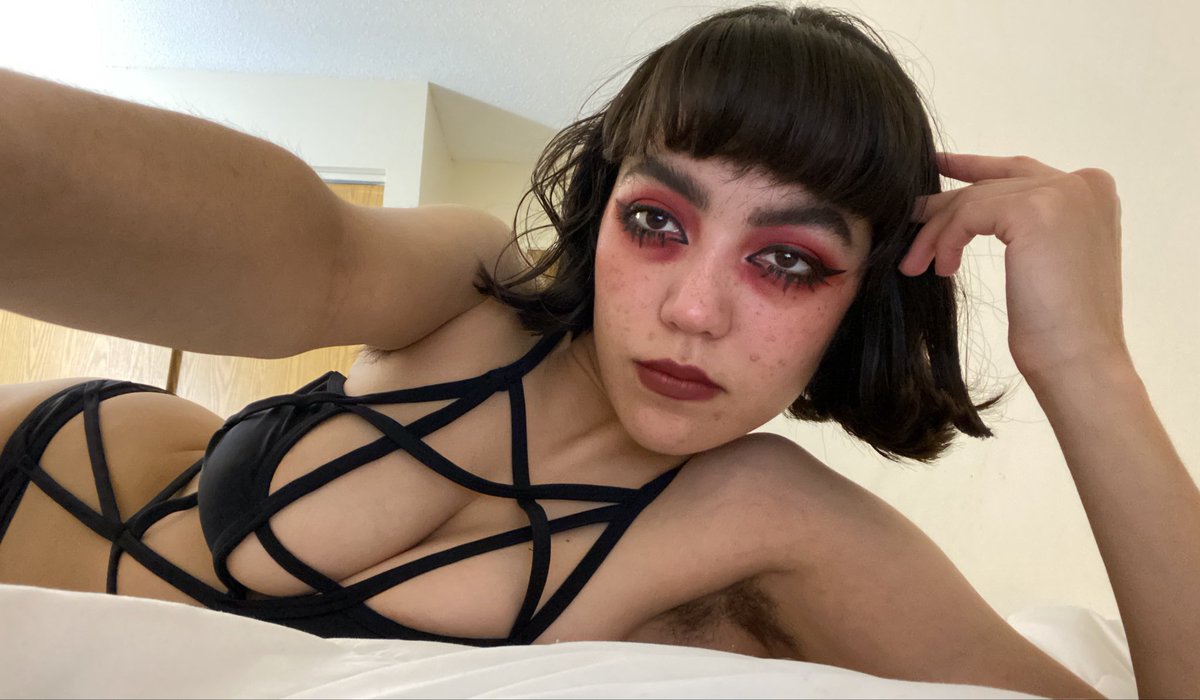 EgirlPits's tweet photo. Aspec pits ☭ https://t.co/TIzdrEhlwU