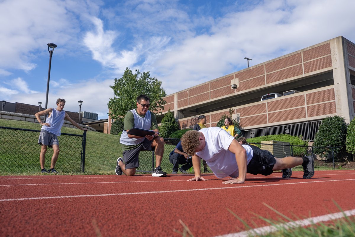 FBIRichmond's tweet photo. We recently hosted our Train Like an Agent event #ShenandoahUniversity, giving participants a firsthand look at what it takes to train like an FBI agent.
 
From physical fitness challenges, networking with special agents, and pushing their own boundaries, participants put their skills, teamwork and determination to the test.
 
A big thank you to everyone who came out, our partners at @ShenandoahU and the #FBI personnel who helped make the event possible.”
 
#LawEnforcment #Careers #FBIJobs