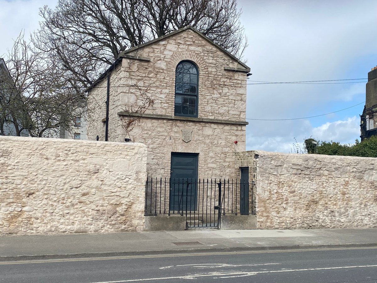 sean_sdeego92's tweet photo. Im delighted that my tour 'Plaques of Ballybough ' has booked out on October 3rd as part of Dublin festival of history. @Wallace_Asti @ClonliffeHouse @cloudcafedublin @KAVANAGHSMARINO @dfohub https://t.co/ZIgKoZZuF8