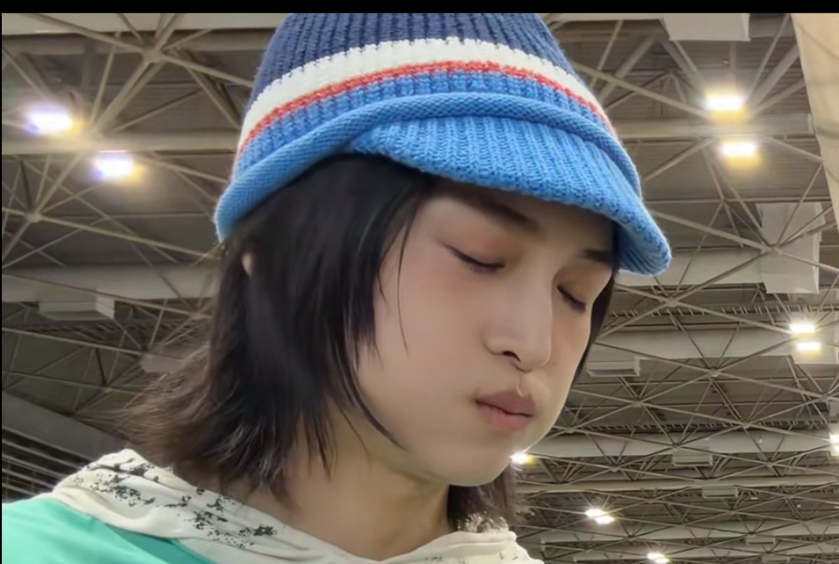 lx8_on's tweet photo. これは餅ですか？人ですか？ https://t.co/35F2X4TW1b