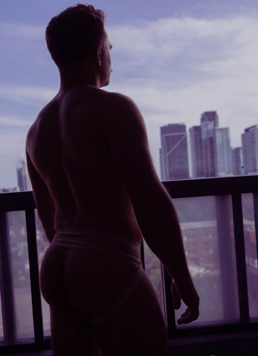 thebuckbronson's tweet photo. Who doesn’t like a good view? https://t.co/2HZn36e6z6