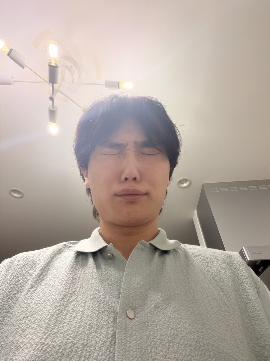 show_sster_0913's tweet photo. 今日いっぱい頑張ったのに今これ https://t.co/ouqUOlRbfu